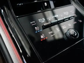 Panamera 4 MY2025 LUFT PANO BOSE SitzKlima 14W