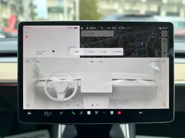 TESLA Model 3 Long Range AWD • 91% SOH