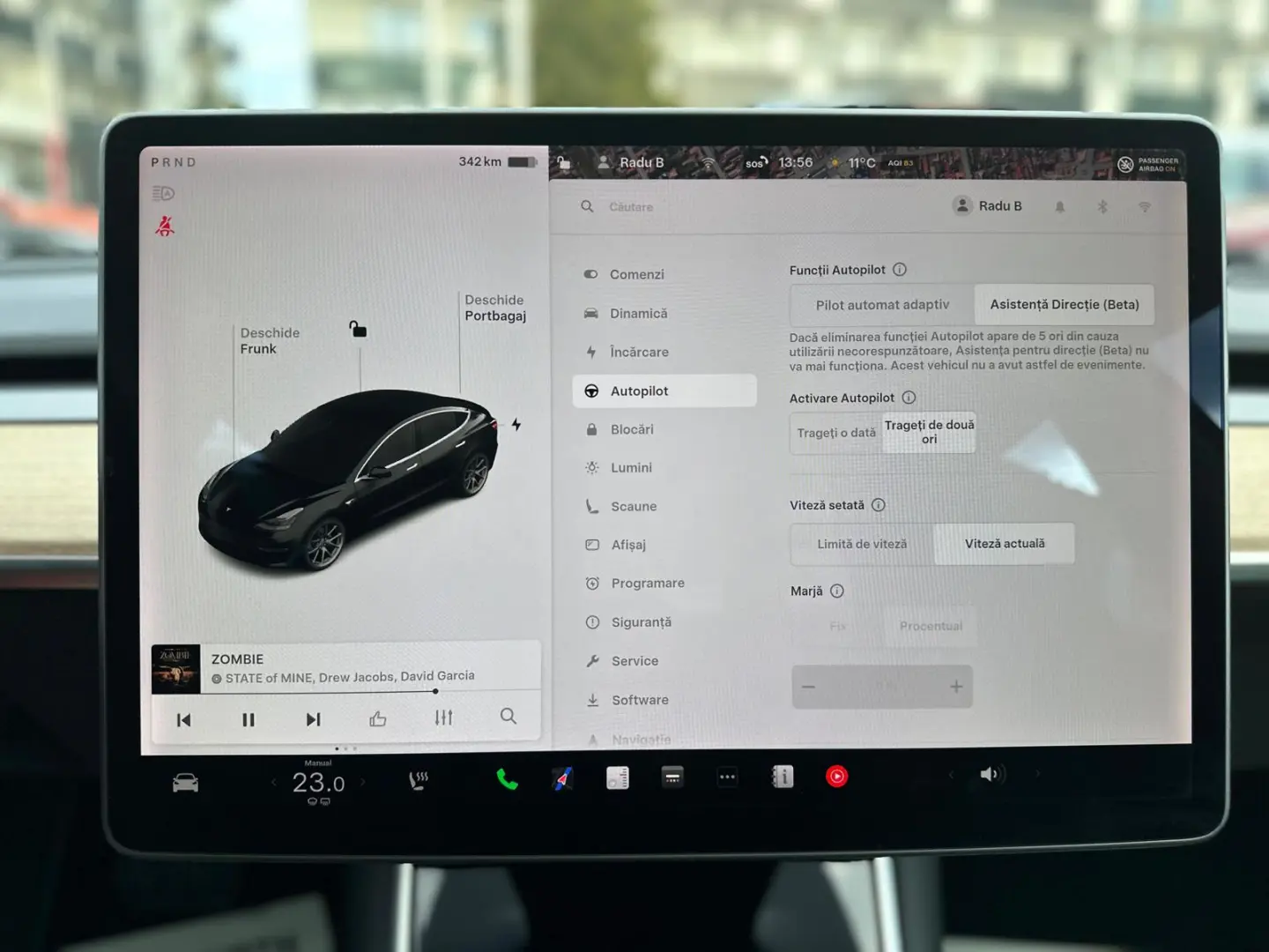 TESLA Model 3 Long Range AWD • 91% SOH
