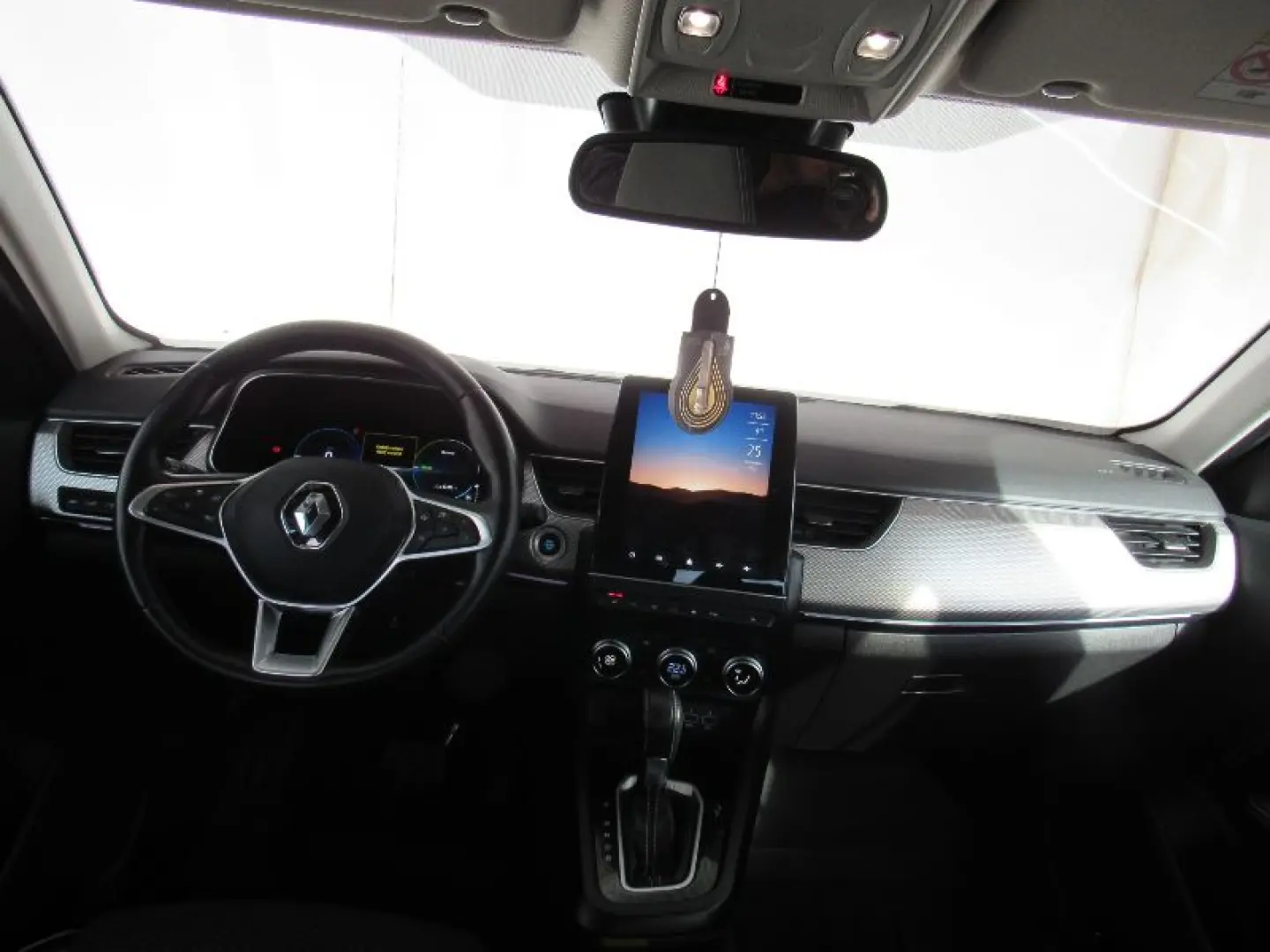 RENAULT ARKANA 1.6 E-Tech 145CP techno