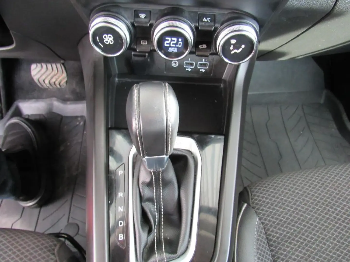 RENAULT ARKANA 1.6 E-Tech 145CP techno