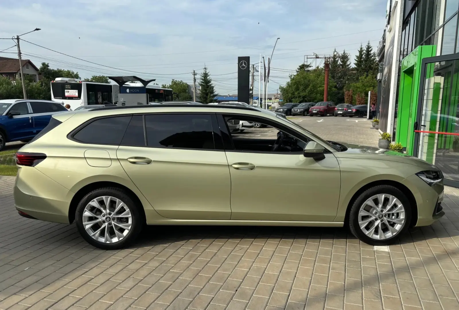 Skoda Superb 2.0 TDI 193 CP 4x4 DSG Sportline