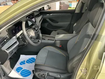 Skoda Superb 2.0 TDI 193 CP 4x4 DSG Sportline