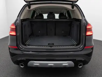 X3 xD20d xLine Kamera HUD DAB Alarm Komfort 19