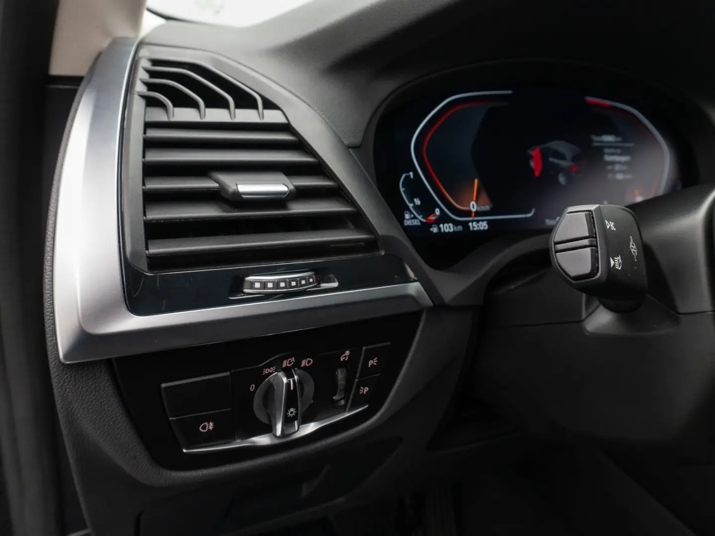 X3 xD20d xLine Kamera HUD DAB Alarm Komfort 19