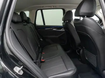 X3 xD20d xLine Kamera HUD DAB Alarm Komfort 19