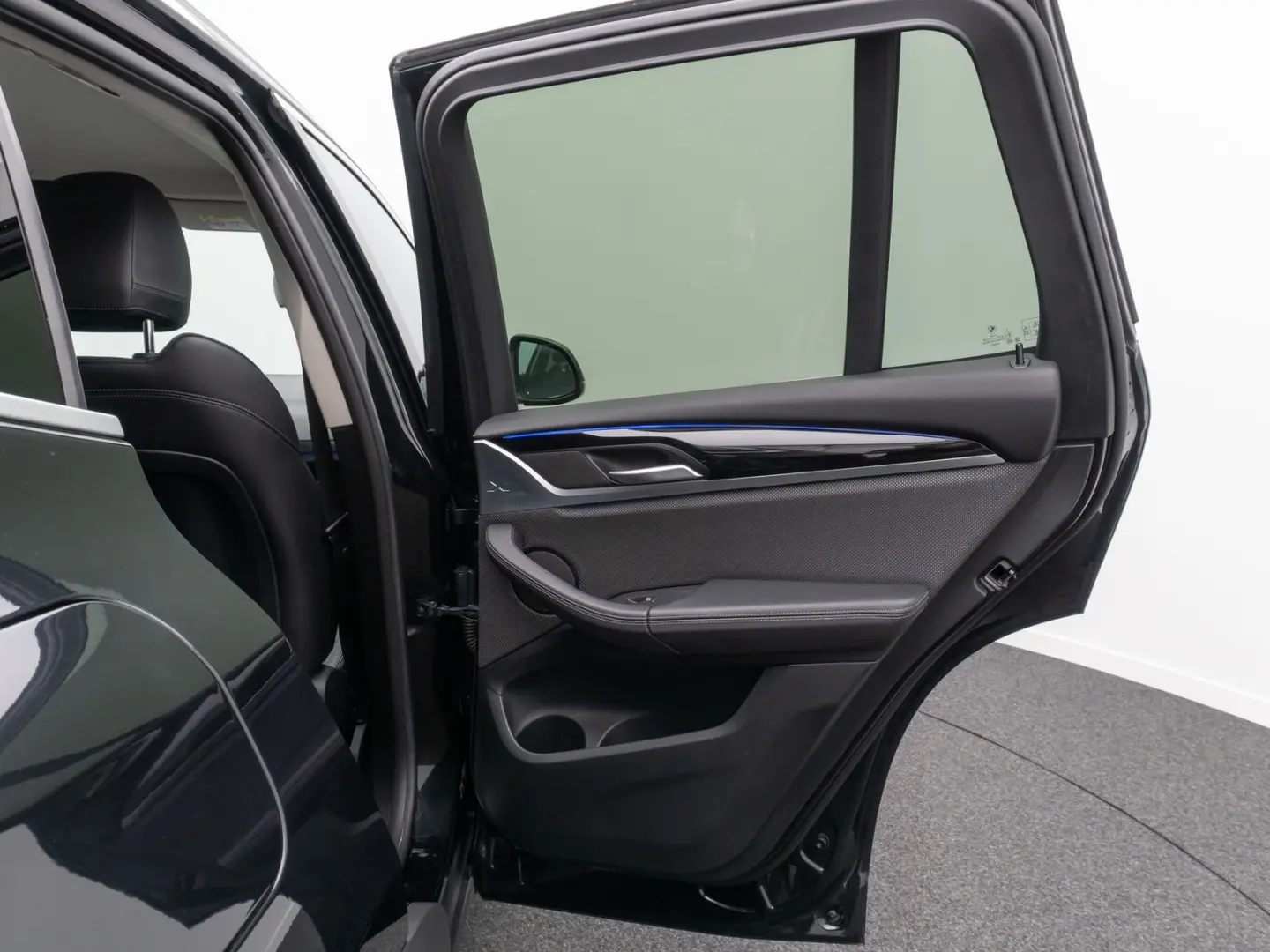 X3 xD20d xLine Kamera HUD DAB Alarm Komfort 19