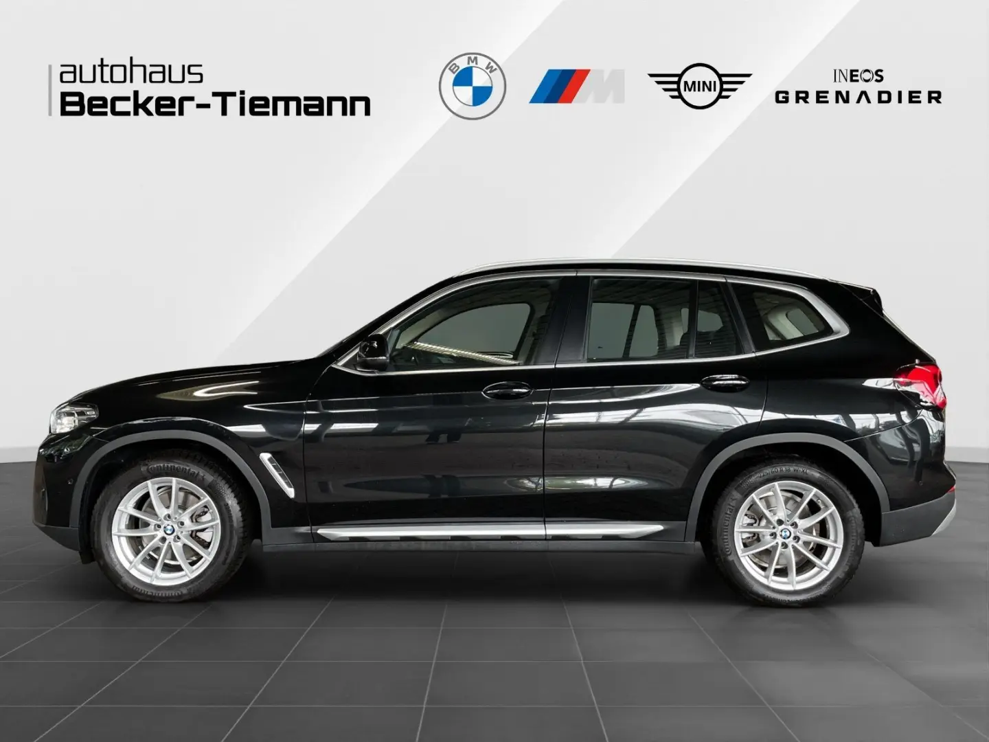 X3 xDrive20d AHK   Pano.Dach   LED   Kamera etc.