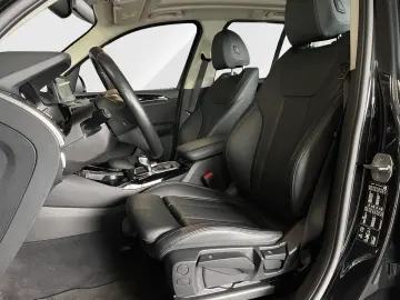 X3 xDrive20d AHK   Pano.Dach   LED   Kamera etc.