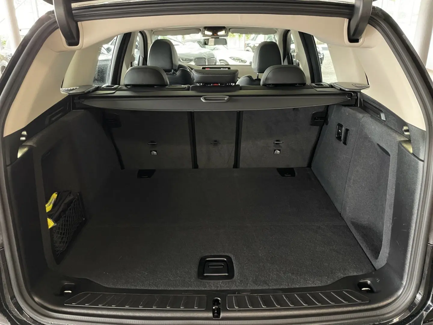 X3 xDrive20d AHK   Pano.Dach   LED   Kamera etc.