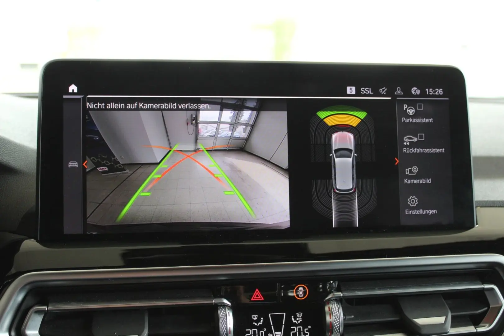 X3 xDrive 20d Live Cockpit LED AHK Sports. 19