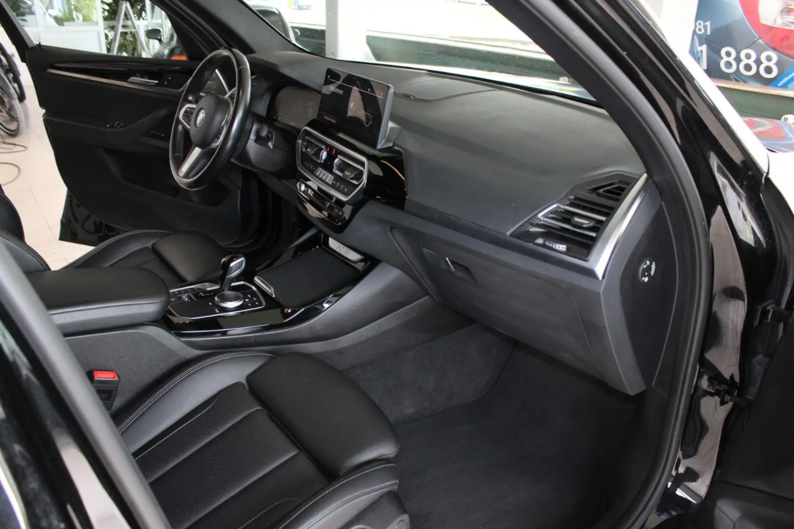 X3 xDrive 20d Live Cockpit LED AHK Sports. 19