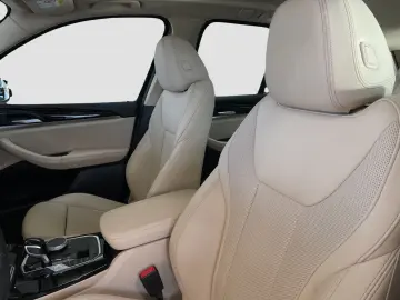 X3 xDrive20d Standheizung Navi AHK Kamera LED