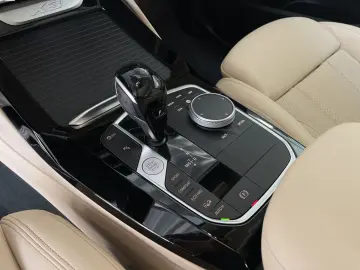 X3 xDrive20d Standheizung Navi AHK Kamera LED