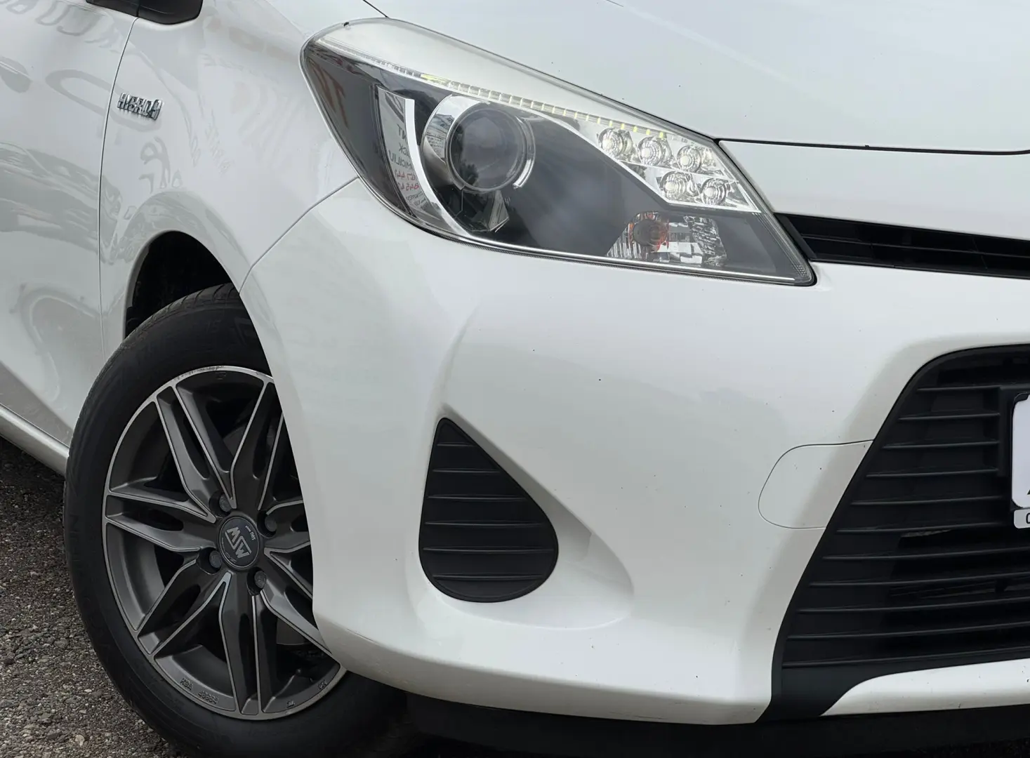 Toyota Yaris 1.5 Hybrid Life