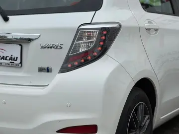 Toyota Yaris 1.5 Hybrid Life