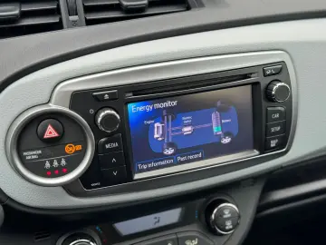 Toyota Yaris 1.5 Hybrid Life