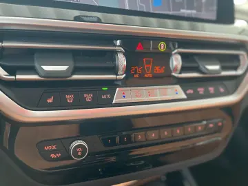 X3 xDrive 20d AHK HIFI KeylessGo KAM