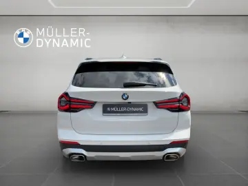 X3 xDrive20d LED PANO RÜCKFAHR SHZ DAB WLAN