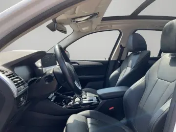 X3 xDrive20d LED PANO RÜCKFAHR SHZ DAB WLAN