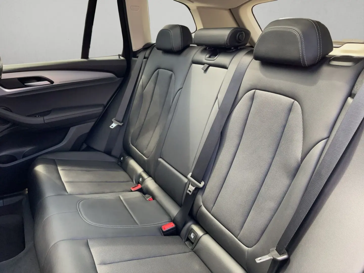 X3 xDrive20d LED PANO RÜCKFAHR SHZ DAB WLAN