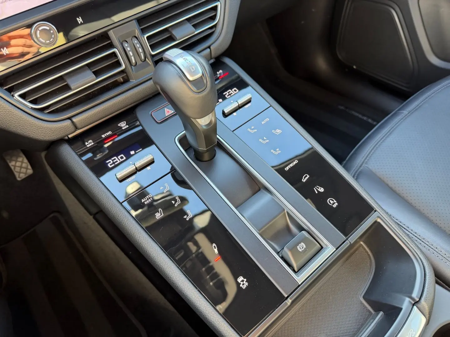 Macan T   SPORT-CHRONO   PDLS   LEDER-PAKET