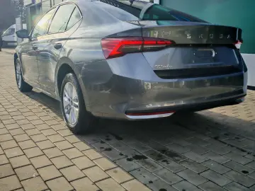 Skoda Octavia 2.0 TDI 150 CP DSG Selection