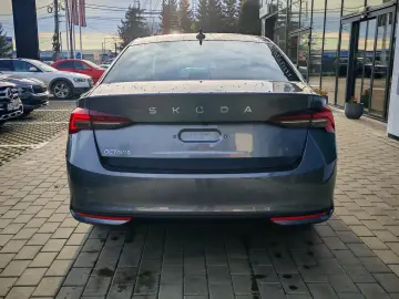 Skoda Octavia 2.0 TDI 150 CP DSG Selection