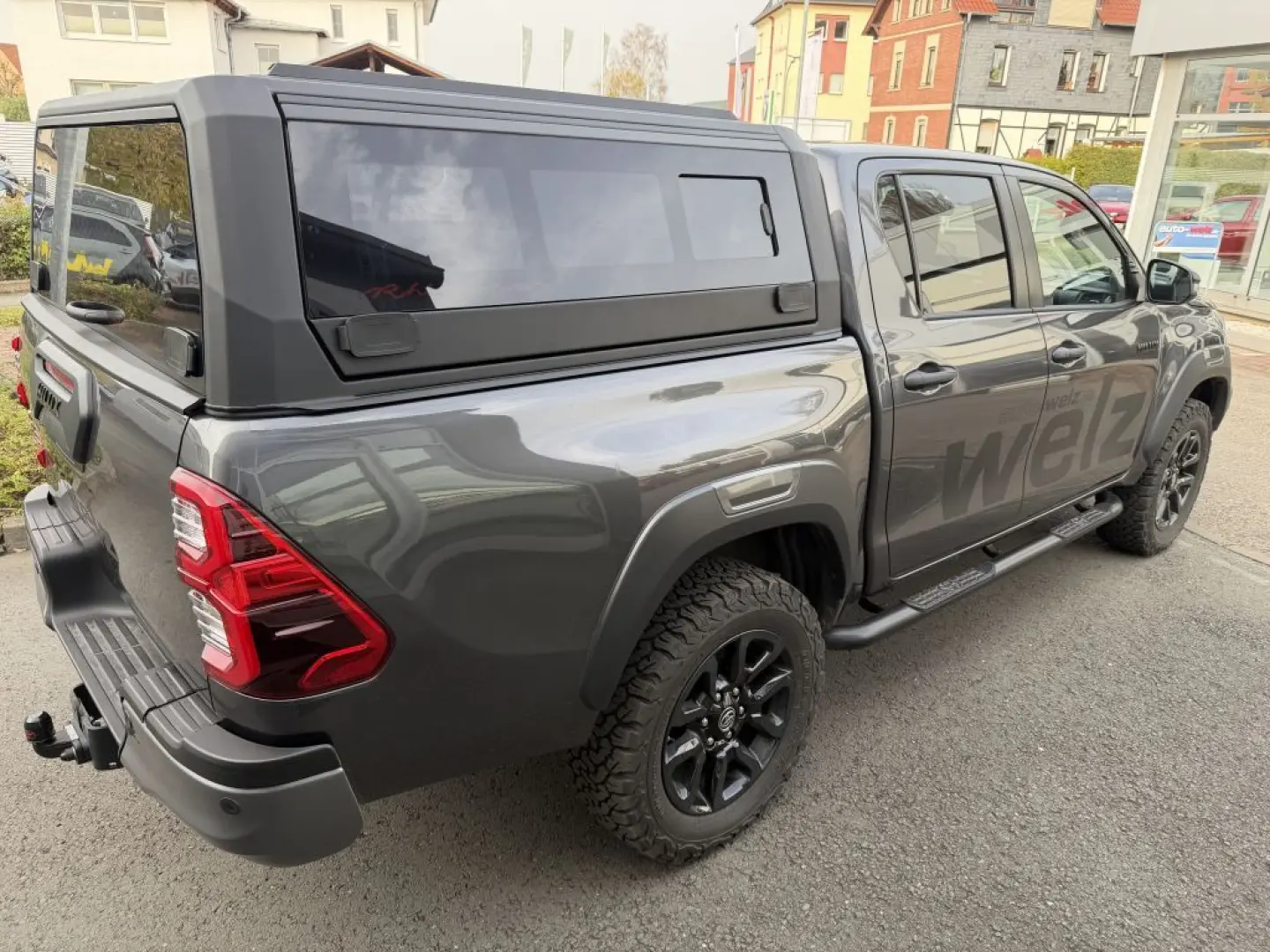 HiLux 4x4 Double Cab Invincible