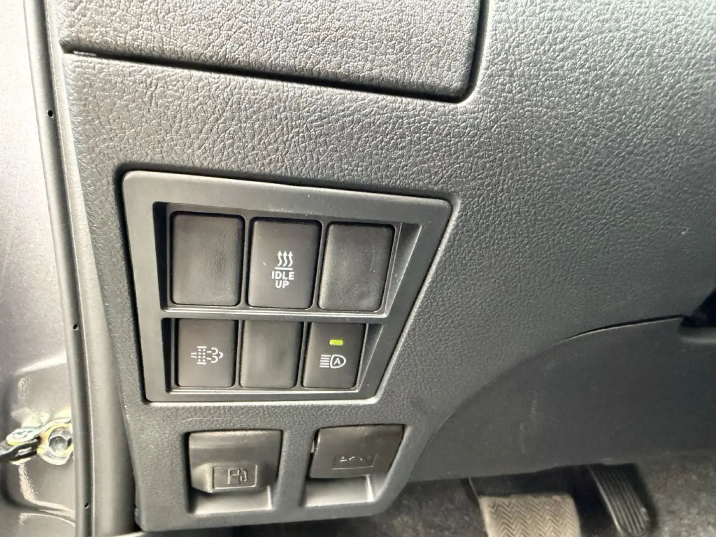 HiLux 4x4 Double Cab Invincible