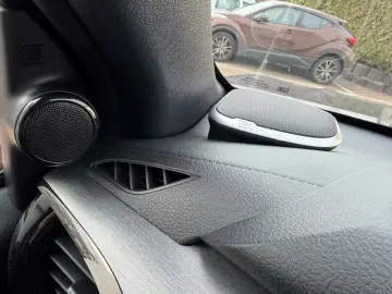 HiLux 4x4 Double Cab Invincible