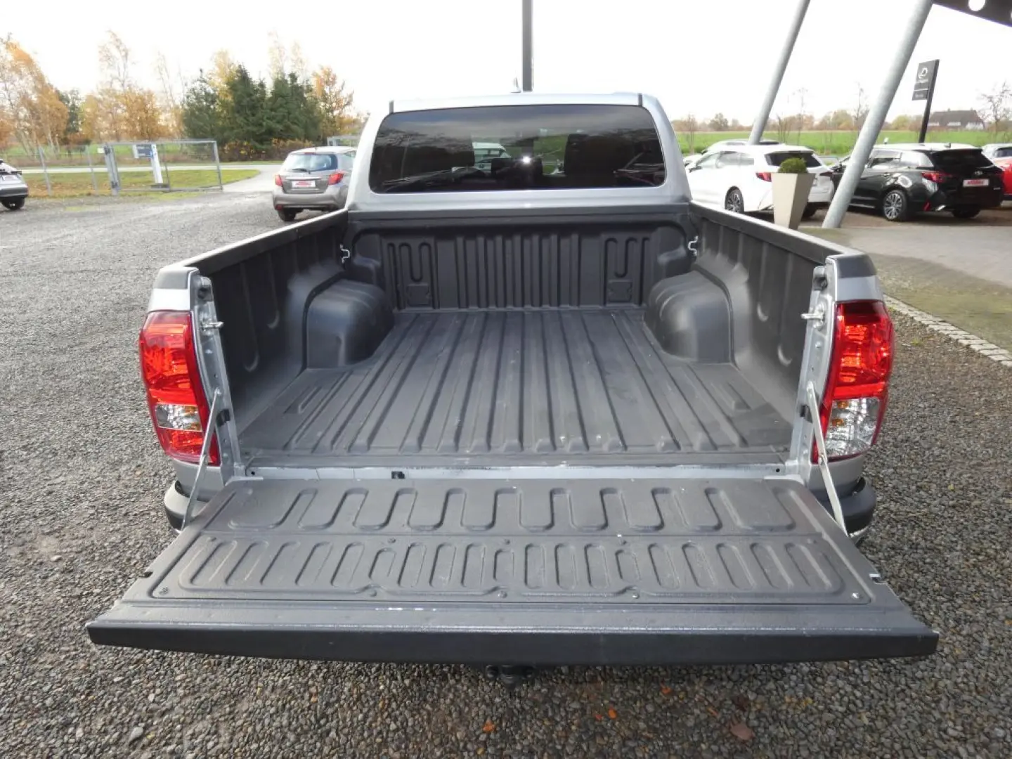 HiLux 4x4 Double Cab Comfort AHK Navi