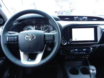 Hilux 2 4 Double Cab 4x4 Comfort