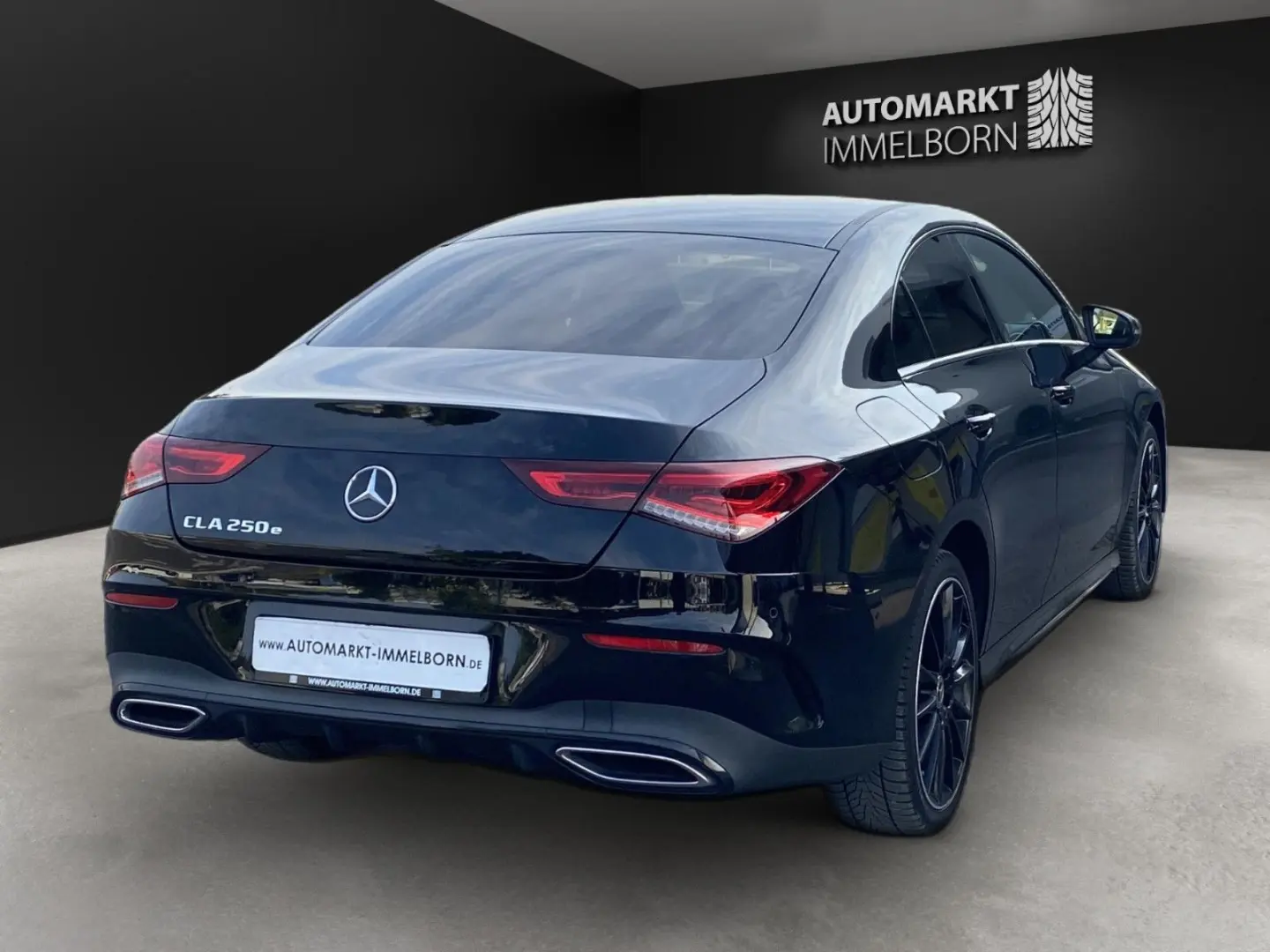CLA 250 e AMG 19 360 Mubeam Sound Night Distroni