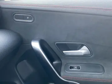 CLA 250 e AMG 19 360 Mubeam Sound Night Distroni