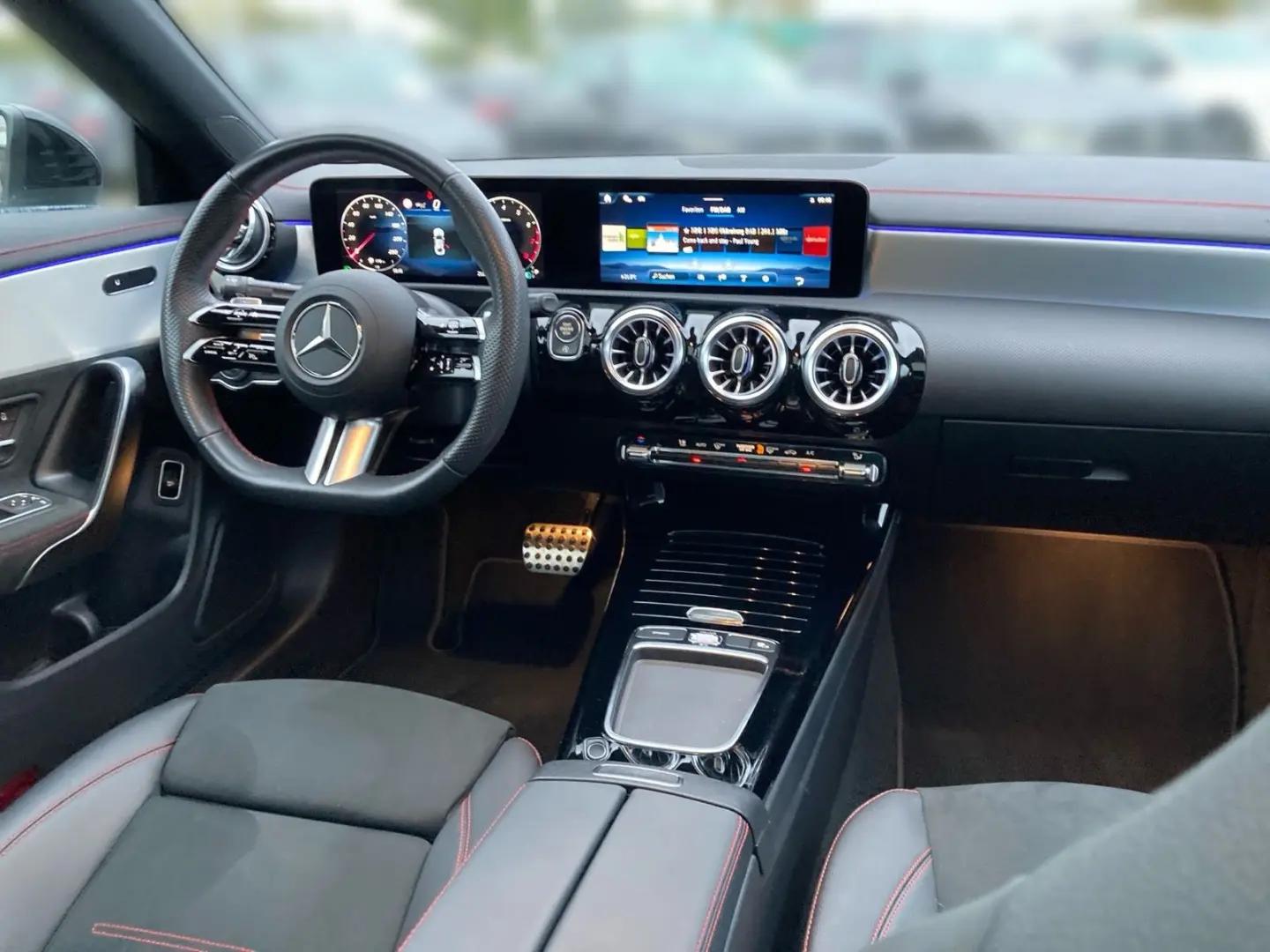 CLA 200 AMG MBUX Night Pano LED Kamera Key Distr