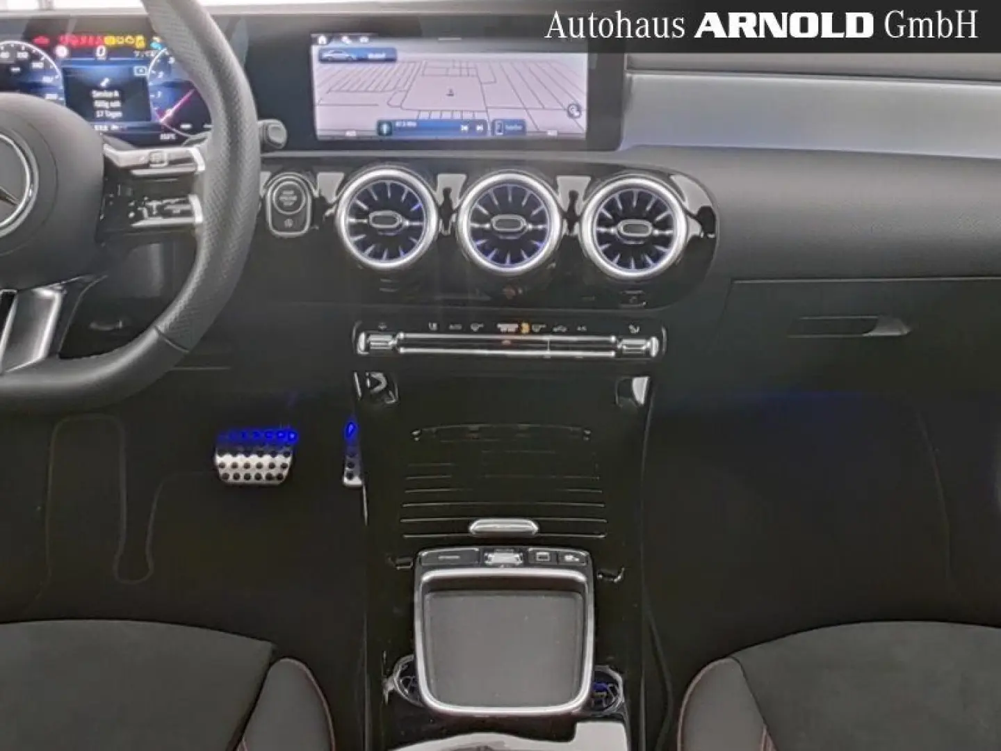 CLA 200 AMG Line 360  Distr Totwinkel Keyless Go