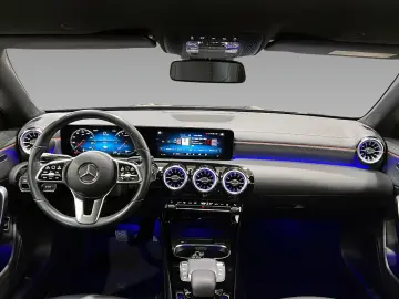 CLA 250 e Coupé PROGRESSIVE LED CarPlay PDC DAB