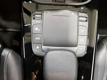 CLA 250 e Coupé PROGRESSIVE LED CarPlay PDC DAB