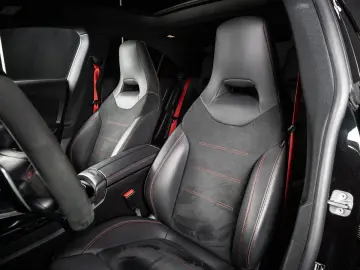 AMG CLA 45 S 4Matic   TRACK PERF-SOUND CARPLAY K