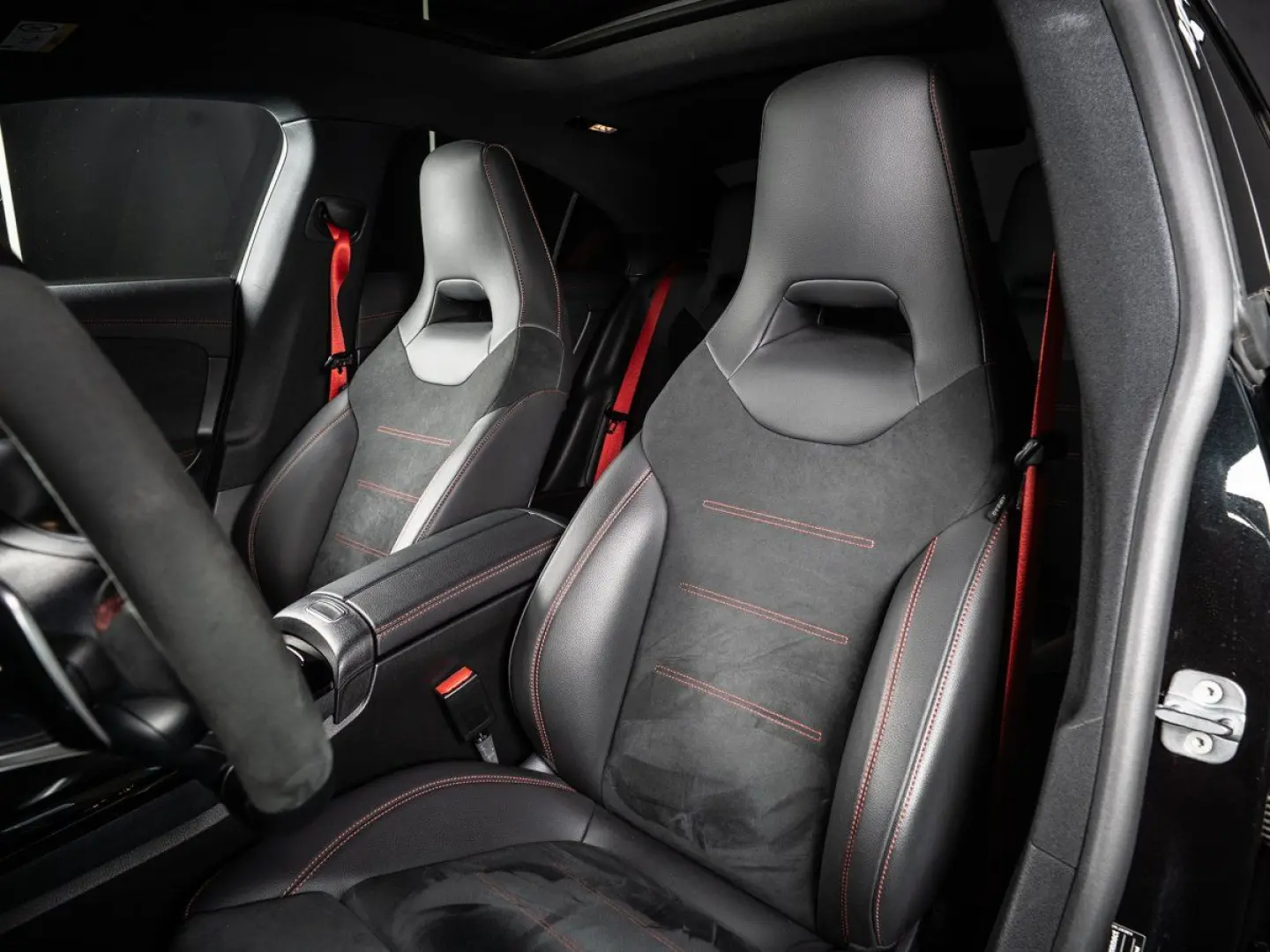 AMG CLA 45 S 4Matic   TRACK PERF-SOUND CARPLAY K