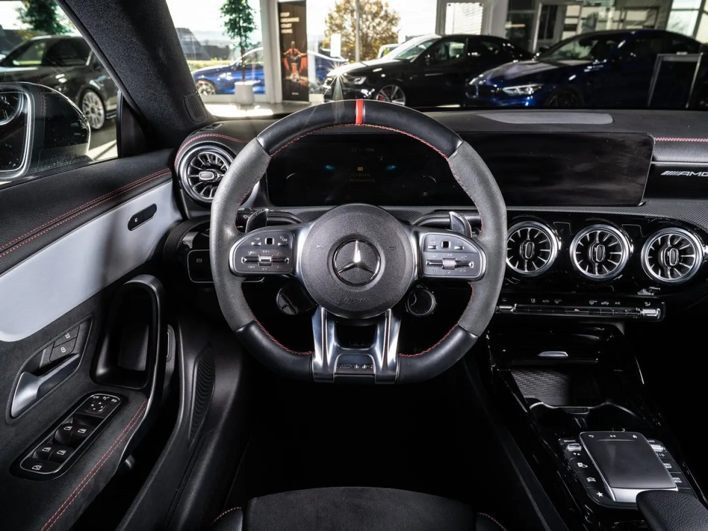 AMG CLA 45 S 4Matic   TRACK PERF-SOUND CARPLAY K