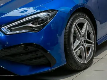 CLA 200 AMG LINE AHK KEYLESS DISTRONIC TOTWINKEL