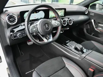 CLA 200 AMG Line MBUX Navi  Pano  Kamera  19