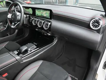 CLA 200 AMG Line MBUX Navi  Pano  Kamera  19