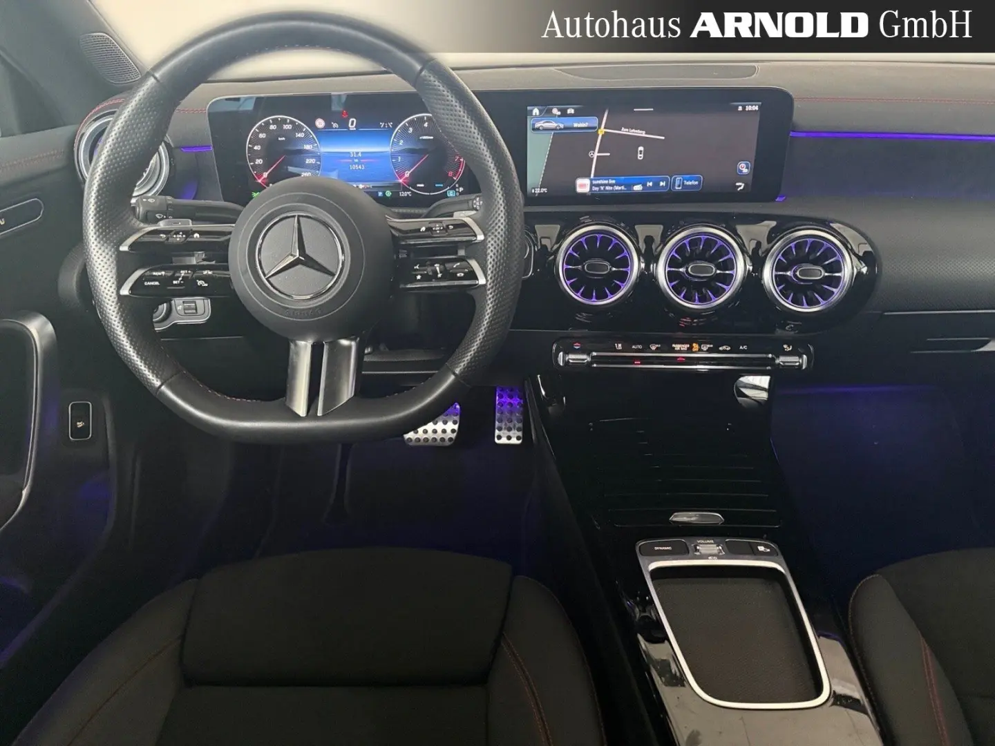 CLA 180 Coupé AMG-Line KeylessGo LED Kamera Navi