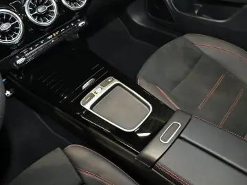 CLA 250 4M Coupé AMG Sport Advanced Plus Standhz