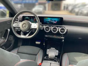 CLA 250 e AMG MBUX Night Pano SOUND LED Kamera