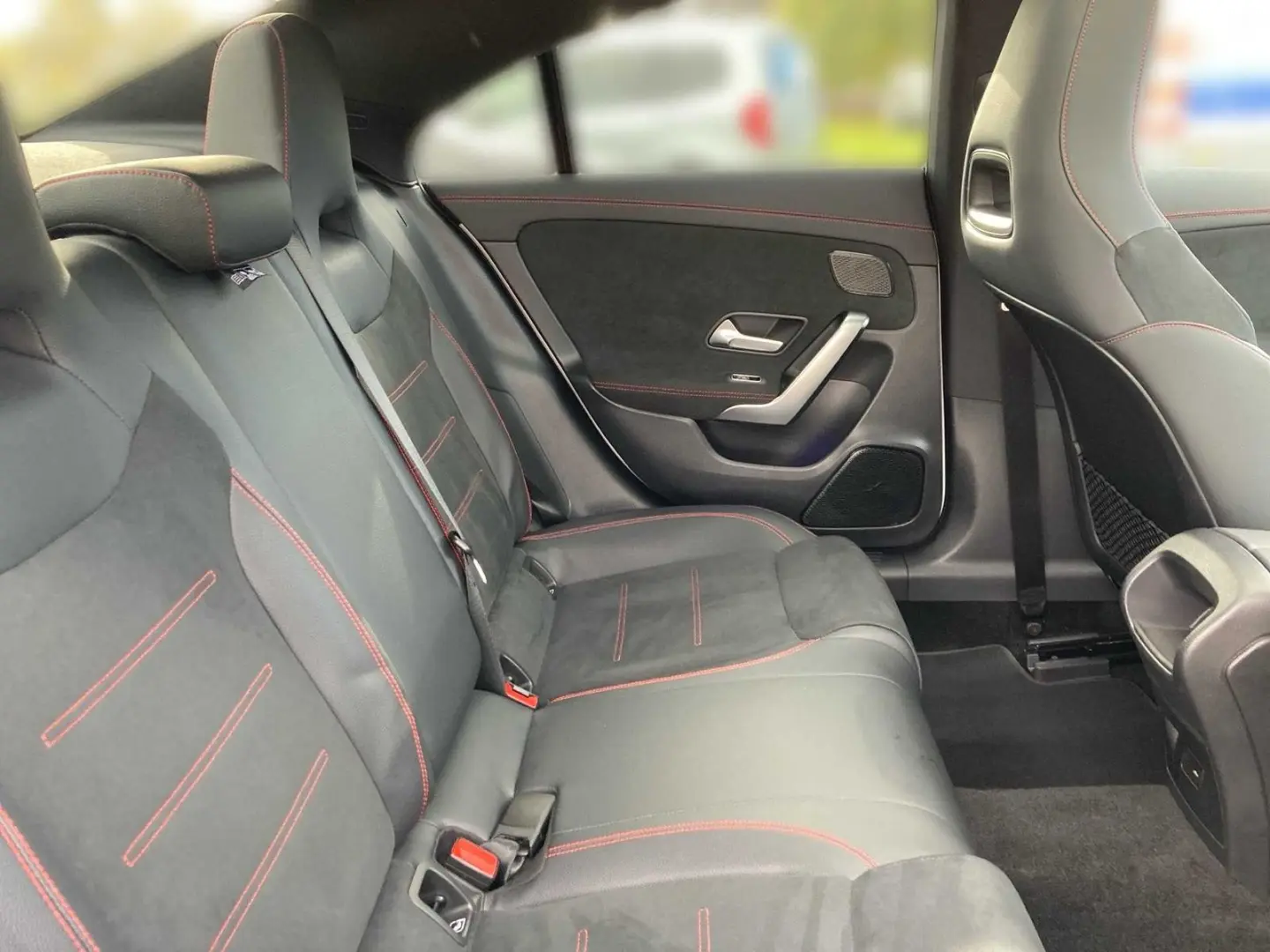 CLA 250 e AMG MBUX Night Pano SOUND LED Kamera