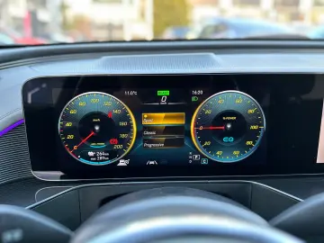 Mercedes-Benz EQC 400 4Matic Electric Art